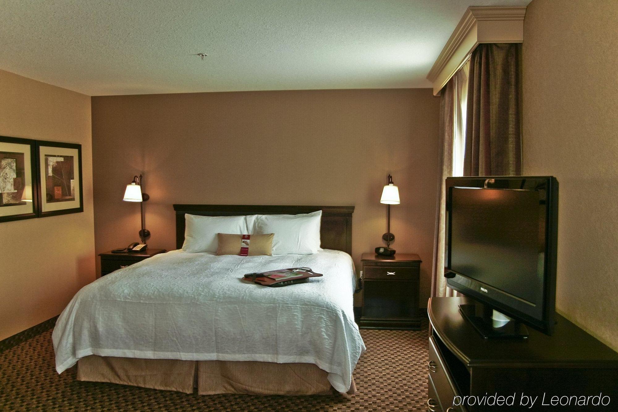 Hampton & Edmonton/west 3* Edmonton